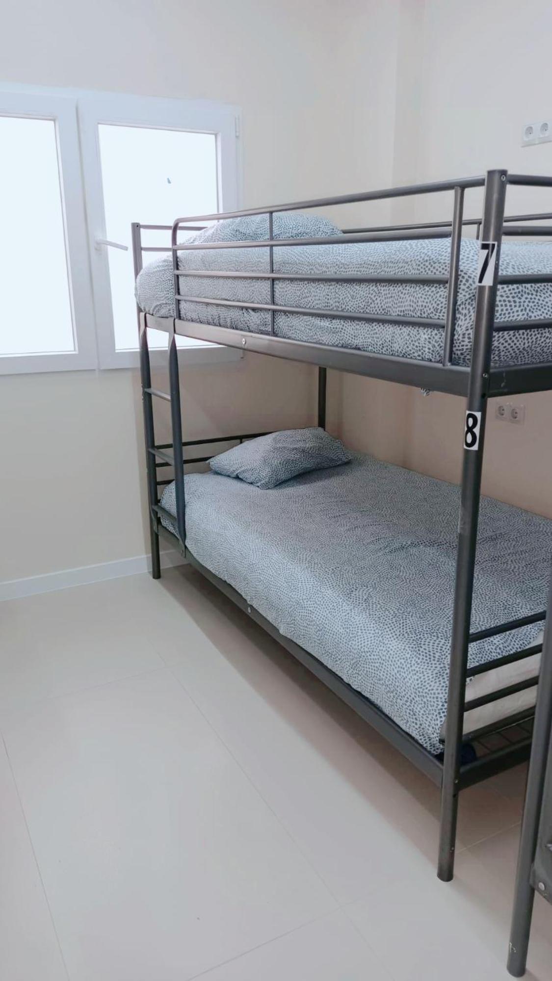 Bed 10-Bed Mixed Dormitory Room